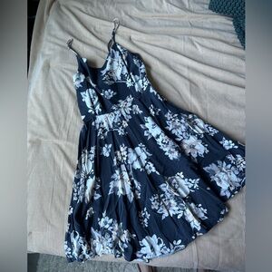 Old Navy floral dress size M
